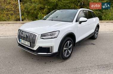 Позашляховик / Кросовер Audi Q2L e-tron 2021 в Дніпрі