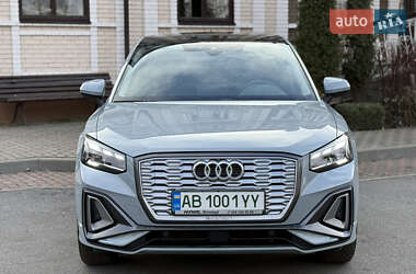 Внедорожник / Кроссовер Audi Q2L e-tron 2022 в 