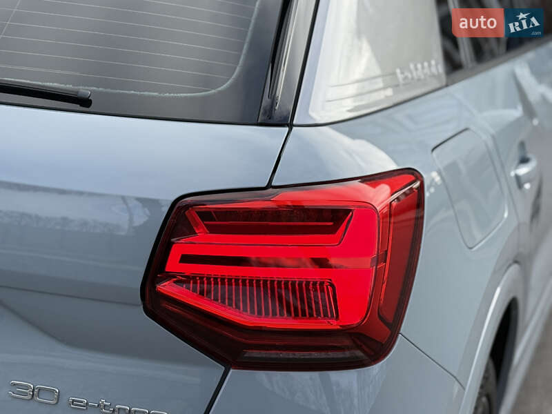 Позашляховик / Кросовер Audi Q2L e-tron 2022 в Вінниці