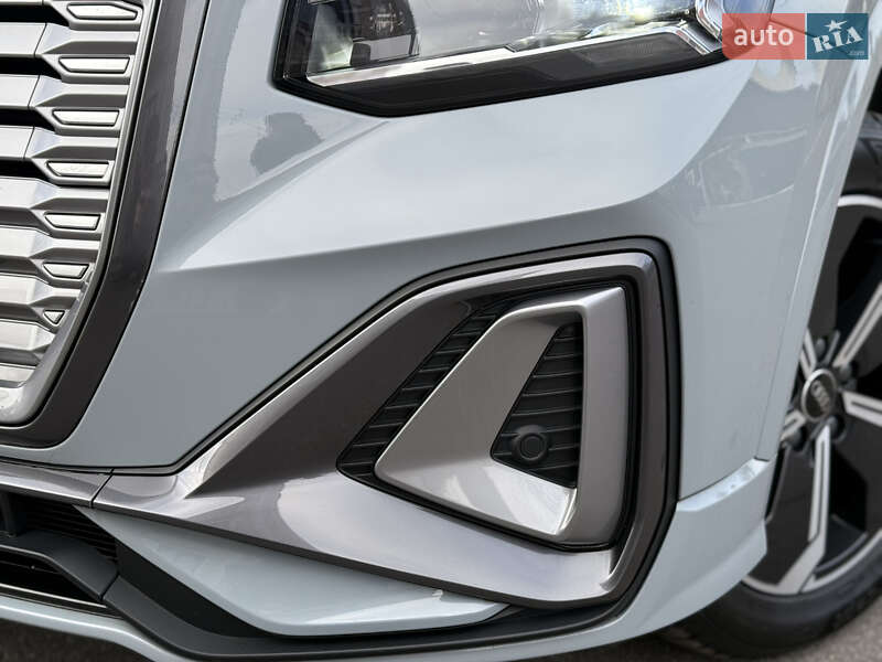 Позашляховик / Кросовер Audi Q2L e-tron 2022 в Вінниці