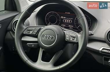 Внедорожник / Кроссовер Audi Q2L e-tron 2021 в 