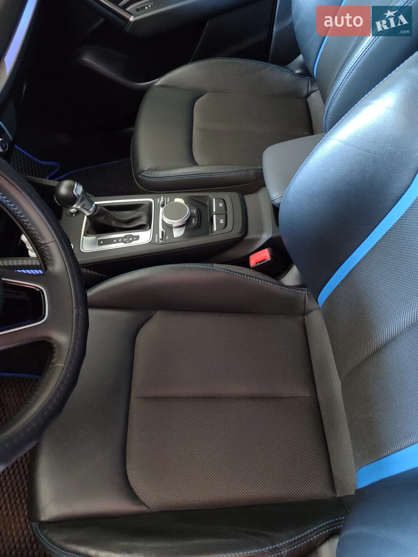 AUDI AUDI Q2L E-TRON 2021 VIN LFVNB9GA5M5472473 фото оголошення 13 з 27