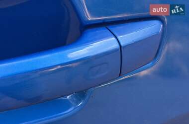 Позашляховик / Кросовер Audi Q2L e-tron 2021 в 