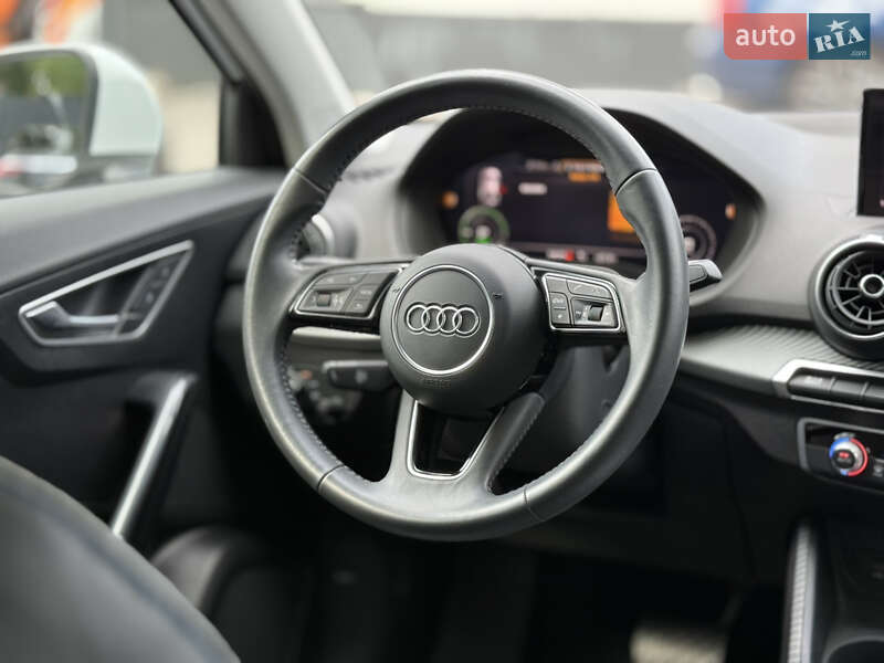 Внедорожник / Кроссовер Audi Q2L e-tron 2021 в Киеве фото 19 Внедорожник / Кроссовер Audi Q2L e-tron 2021 в Киеве