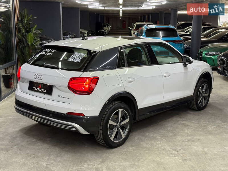 Позашляховик / Кросовер Audi Q2L e-tron 2021 в Одесі