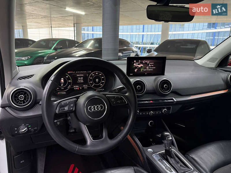 Позашляховик / Кросовер Audi Q2L e-tron 2021 в Одесі