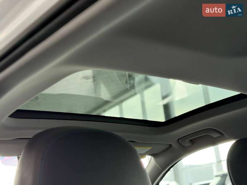 Внедорожник / Кроссовер Audi Q2L e-tron 2021 в Одессе