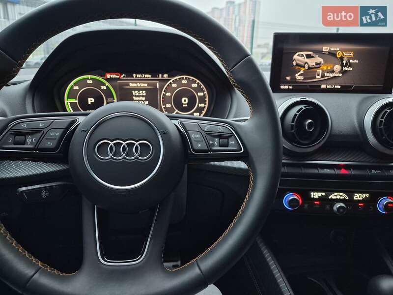 Внедорожник / Кроссовер Audi Q2L e-tron 2022 в Киеве фото 14 Внедорожник / Кроссовер Audi Q2L e-tron 2022 в Киеве