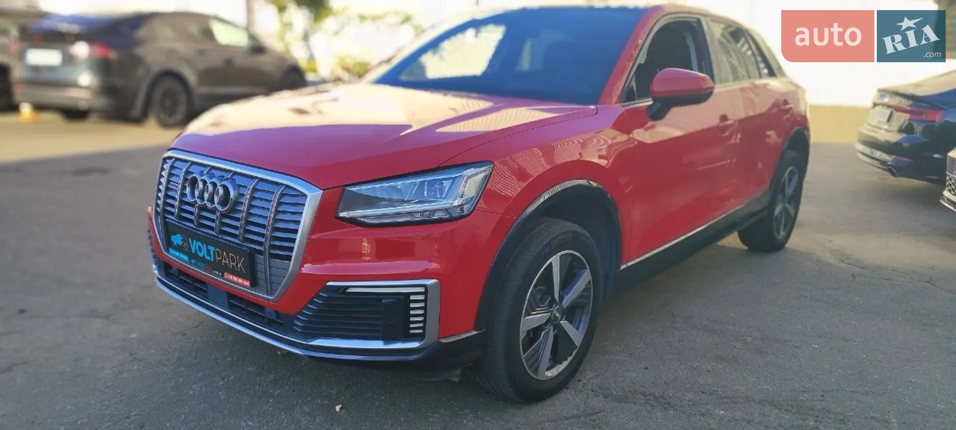 Audi Q2L e-tron 2020