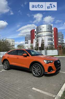 Внедорожник / Кроссовер Audi Q3 Sportback 2020 в Киеве