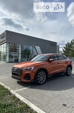 Внедорожник / Кроссовер Audi Q3 Sportback 2020 в Киеве