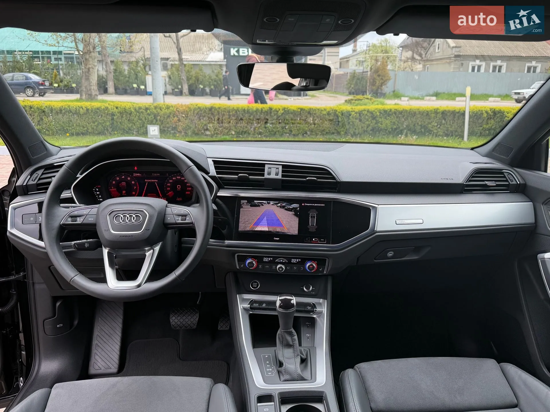 2025 Audi Q3 - мініатюра 17