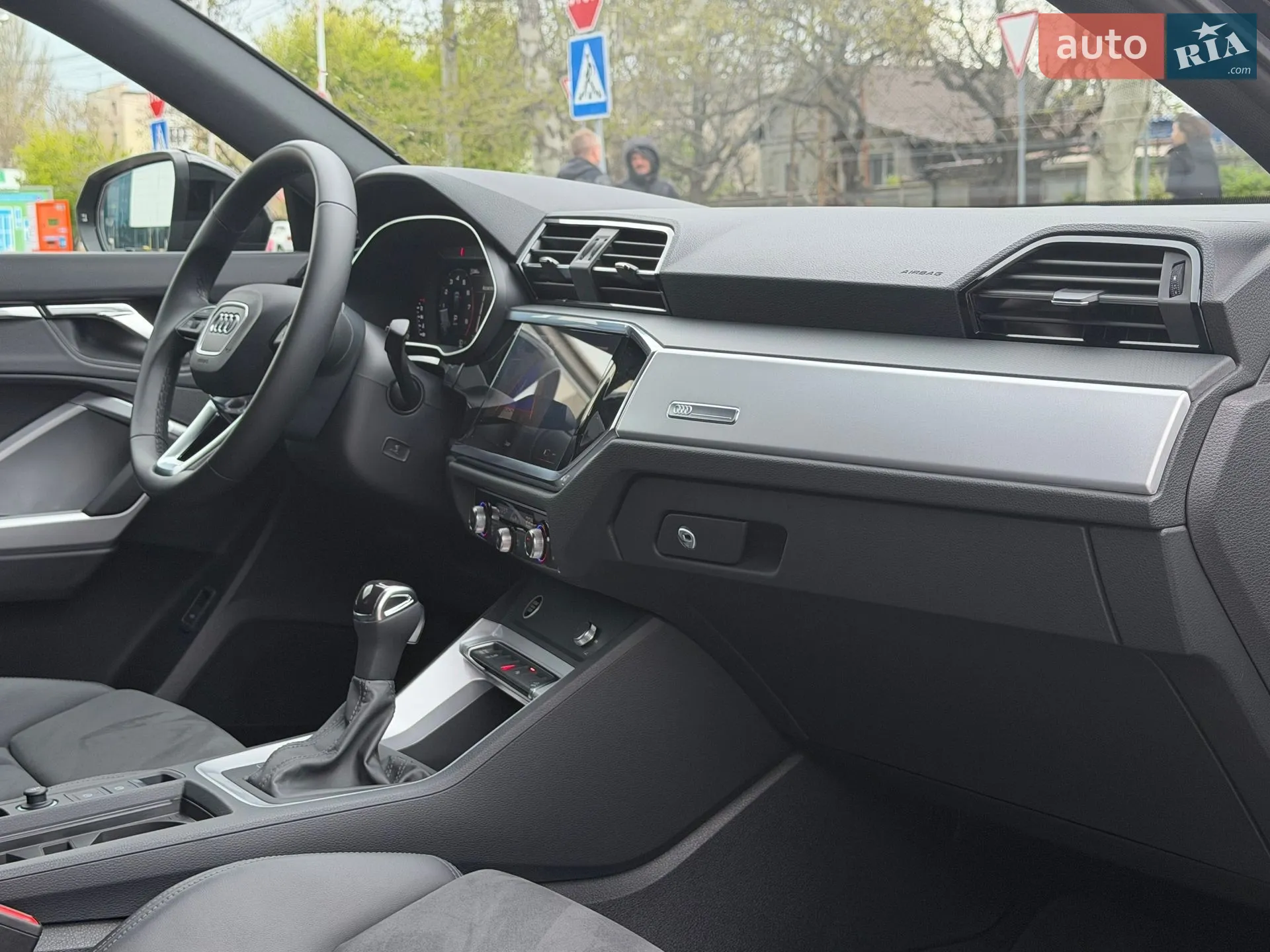 2025 Audi Q3 - мініатюра 22