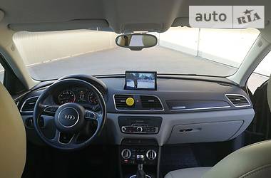 Внедорожник / Кроссовер Audi Q3 2012 в Хмельницком