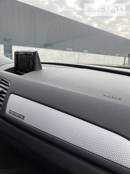 Позашляховик / Кросовер Audi Q3 2013 в Києві