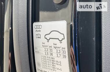 Позашляховик / Кросовер Audi Q3 2015 в 