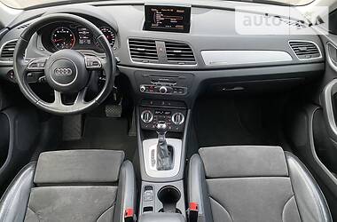 Внедорожник / Кроссовер Audi Q3 2015 в Киеве