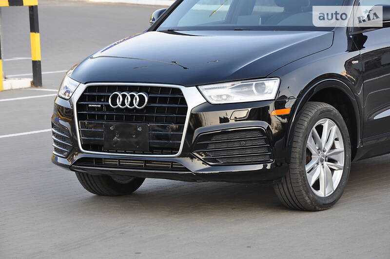 Позашляховик / Кросовер Audi Q3 2018 в Сумах