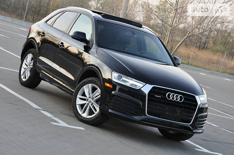 Позашляховик / Кросовер Audi Q3 2018 в Сумах