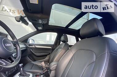 Позашляховик / Кросовер Audi Q3 2016 в 