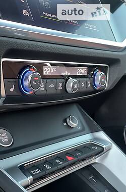 Позашляховик / Кросовер Audi Q3 2020 в Білій Церкві