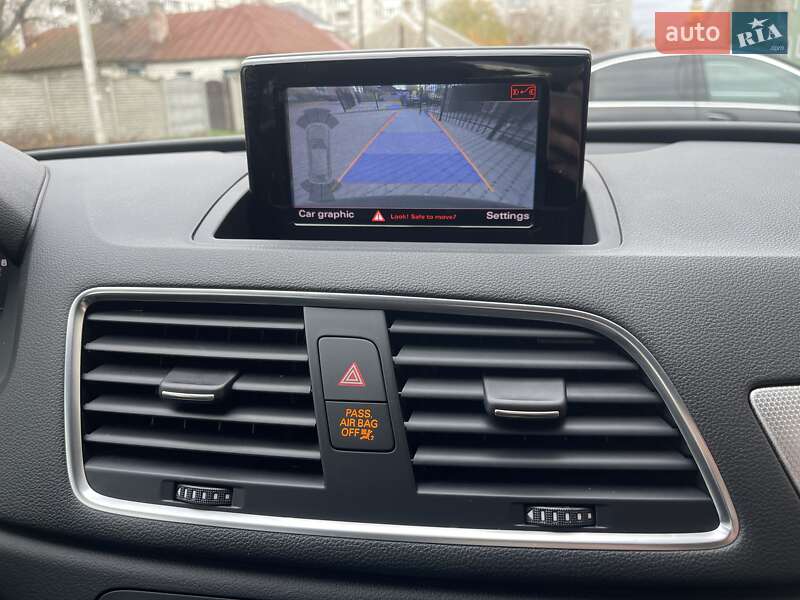 Внедорожник / Кроссовер Audi Q3 2015 в Кременчуге