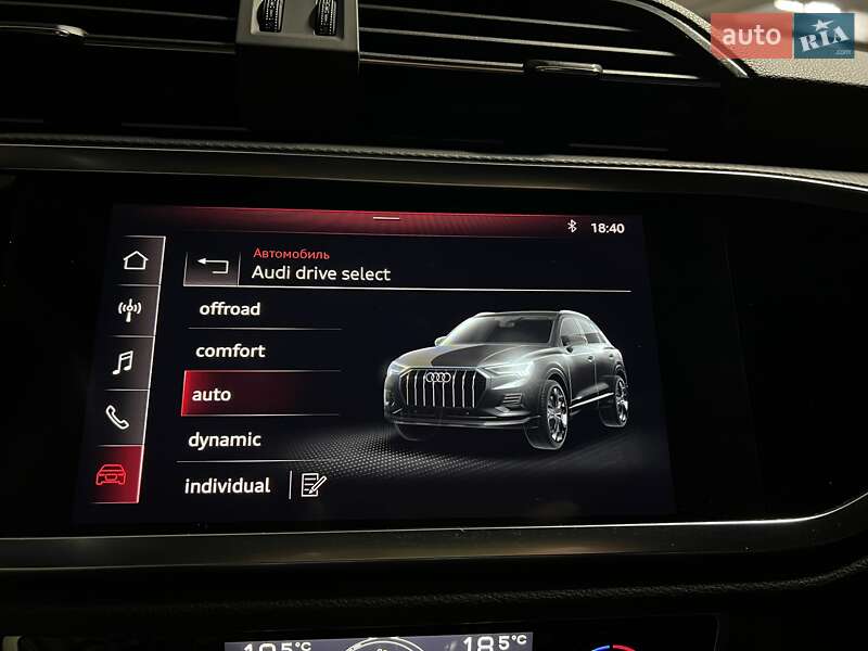 Внедорожник / Кроссовер Audi Q3 2019 в Киеве