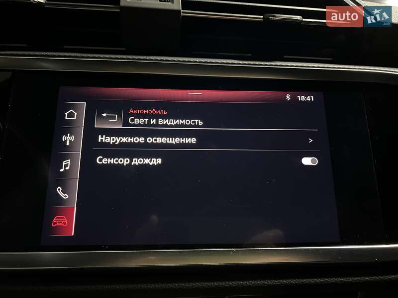 Внедорожник / Кроссовер Audi Q3 2019 в Киеве