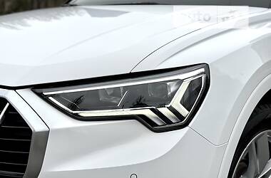 Внедорожник / Кроссовер Audi Q3 2020 в 