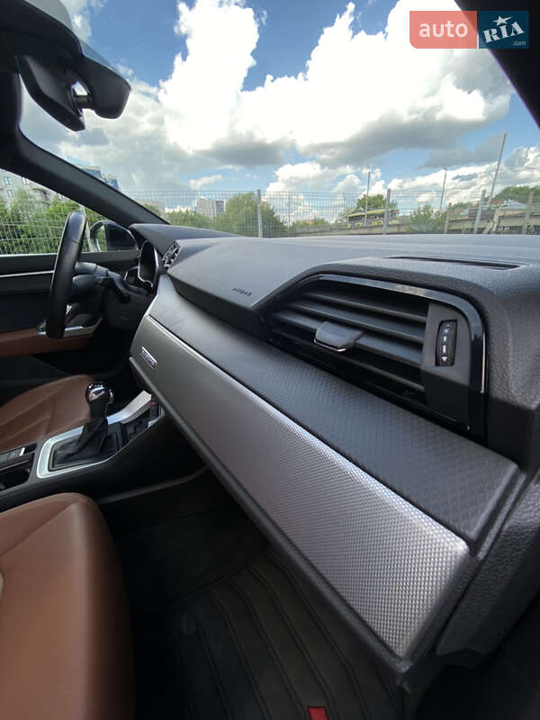 Позашляховик / Кросовер Audi Q3 2019 в Львові