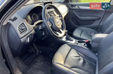Позашляховик / Кросовер Audi Q3 2014 в 