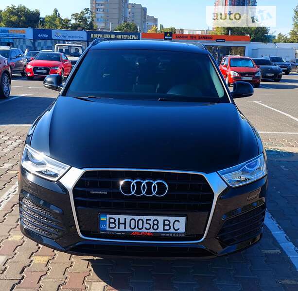 Внедорожник / Кроссовер Audi Q3 2017 в Одессе