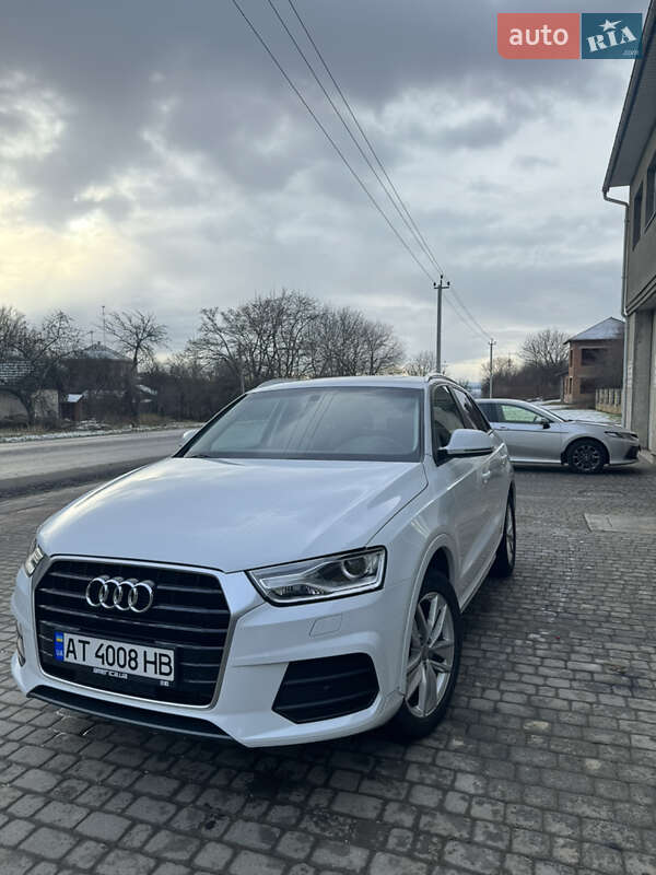 Внедорожник / Кроссовер Audi Q3 2017 в Ивано-Франковске