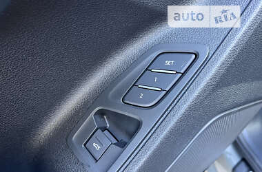 Внедорожник / Кроссовер Audi Q3 2022 в 