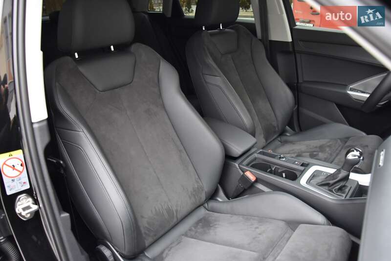 Внедорожник / Кроссовер Audi Q3 2020 в Львове