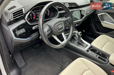 Внедорожник / Кроссовер Audi Q3 2020 в Сумах