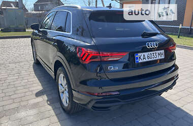 Позашляховик / Кросовер Audi Q3 2022 в Києві