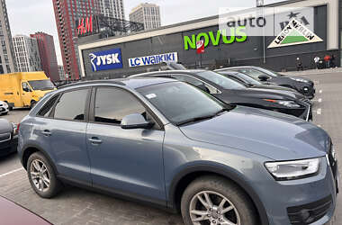 Внедорожник / Кроссовер Audi Q3 2012 в Киеве