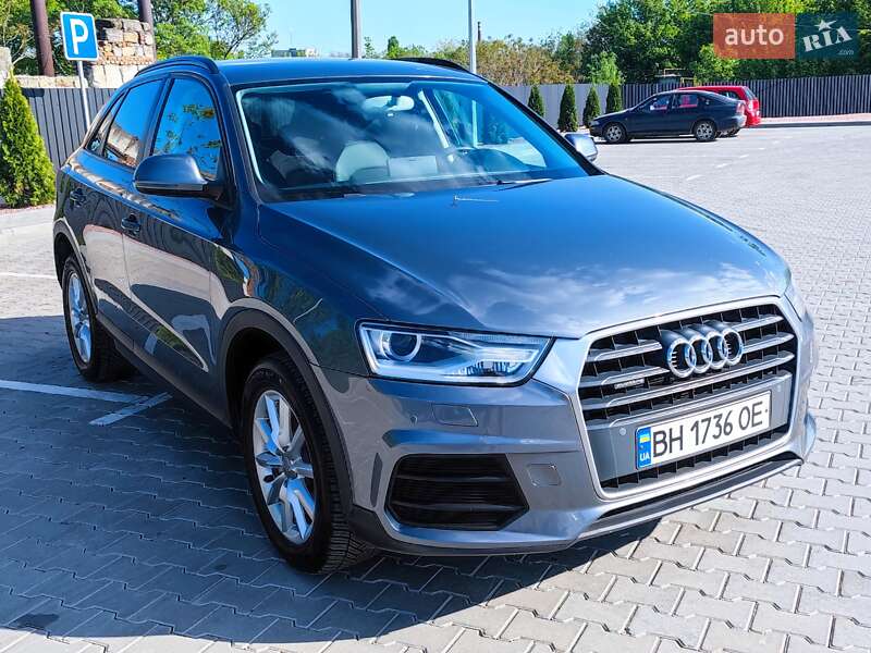 Внедорожник / Кроссовер Audi Q3 2015 в Одессе