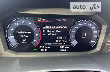 Внедорожник / Кроссовер Audi Q3 2020 в 
