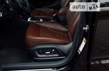 Внедорожник / Кроссовер Audi Q3 2018 в 