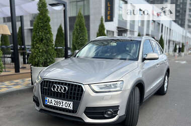 Позашляховик / Кросовер Audi Q3 2013 в Києві