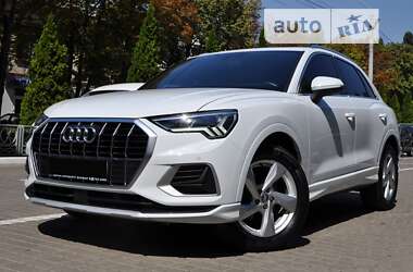 Позашляховик / Кросовер Audi Q3 2020 в Одесі