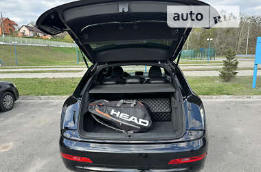 Внедорожник / Кроссовер Audi Q3 2012 в 