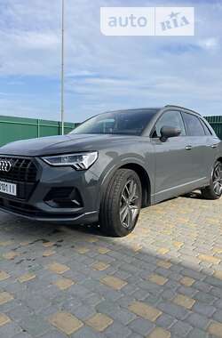 Позашляховик / Кросовер Audi Q3 2020 в Львові