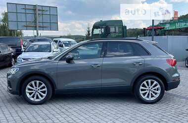 Внедорожник / Кроссовер Audi Q3 2020 в Мукачево