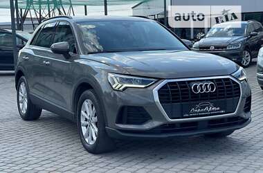 Внедорожник / Кроссовер Audi Q3 2020 в Мукачево