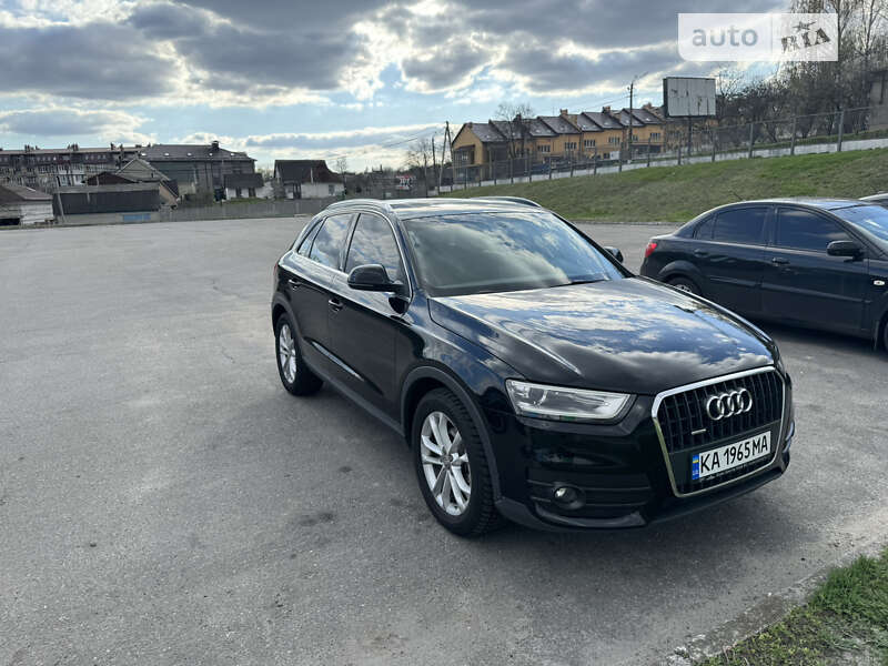 Позашляховик / Кросовер Audi Q3 2012 в Києві фото 16 Позашляховик / Кросовер Audi Q3 2012 в Києві