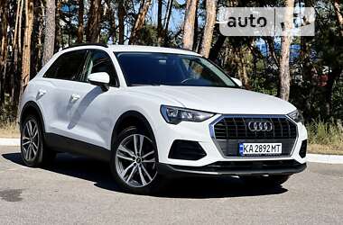 Позашляховик / Кросовер Audi Q3 2020 в Києві