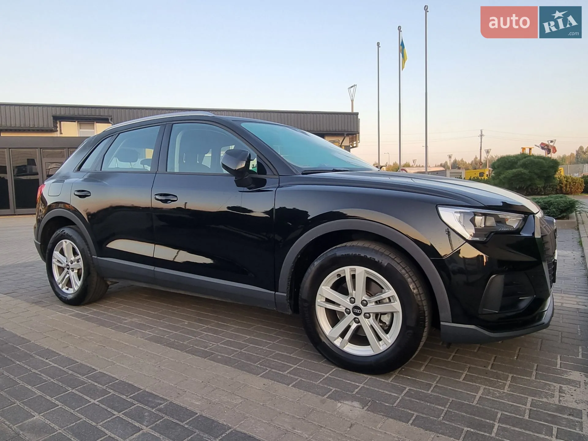 2020 Audi Q3 - мініатюра 2